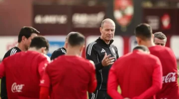 الأهلي يعزز هجومه في يناير بثنائي جديد ويفاجئ الجميع بهويتهما 1